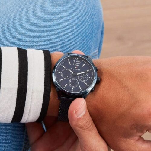 Montre Homme TOMMY HILFIGER – signature épuré certifiée – Originale Idée Cadeau pour toutes les occasions à Casablanca, Rabat et partout au Maroc – Montre Suisse Montre Homme TOMMY HILFIGER – signature épuré certifiée Originale au Maroc | Livraison à Casablanca, Rabat, Fès – Montre Suisse
