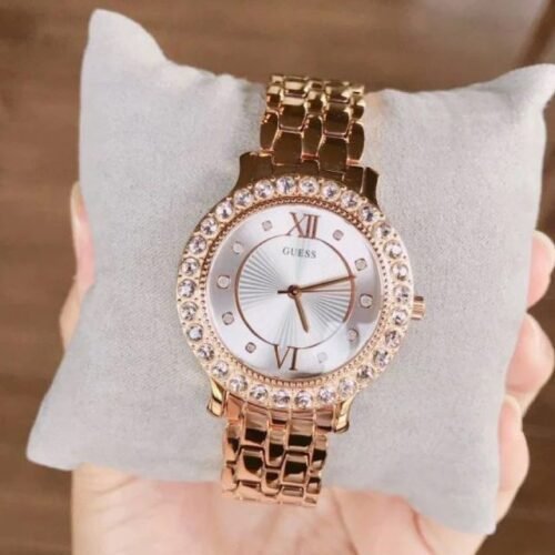 Montre Femme Guess – Finesse et précision – Originale Idée Cadeau pour toutes les occasions à Casablanca, Rabat et partout au Maroc – Montre Suisse Montre Femme Guess – Finesse et précision Originale au Maroc | Livraison à Casablanca, Rabat, Fès – Montre Suisse