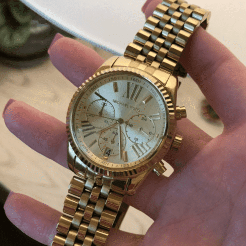 Montre Femme Michael Kors Mk5556 – Design sobre et chic – Originale Idée Cadeau pour toutes les occasions à Casablanca, Rabat et partout au Maroc – Montre Suisse Montre Femme Michael Kors Mk5556 – Design sobre et chic Originale au Maroc | Livraison à Casablanca, Rabat, Fès – Montre Suisse