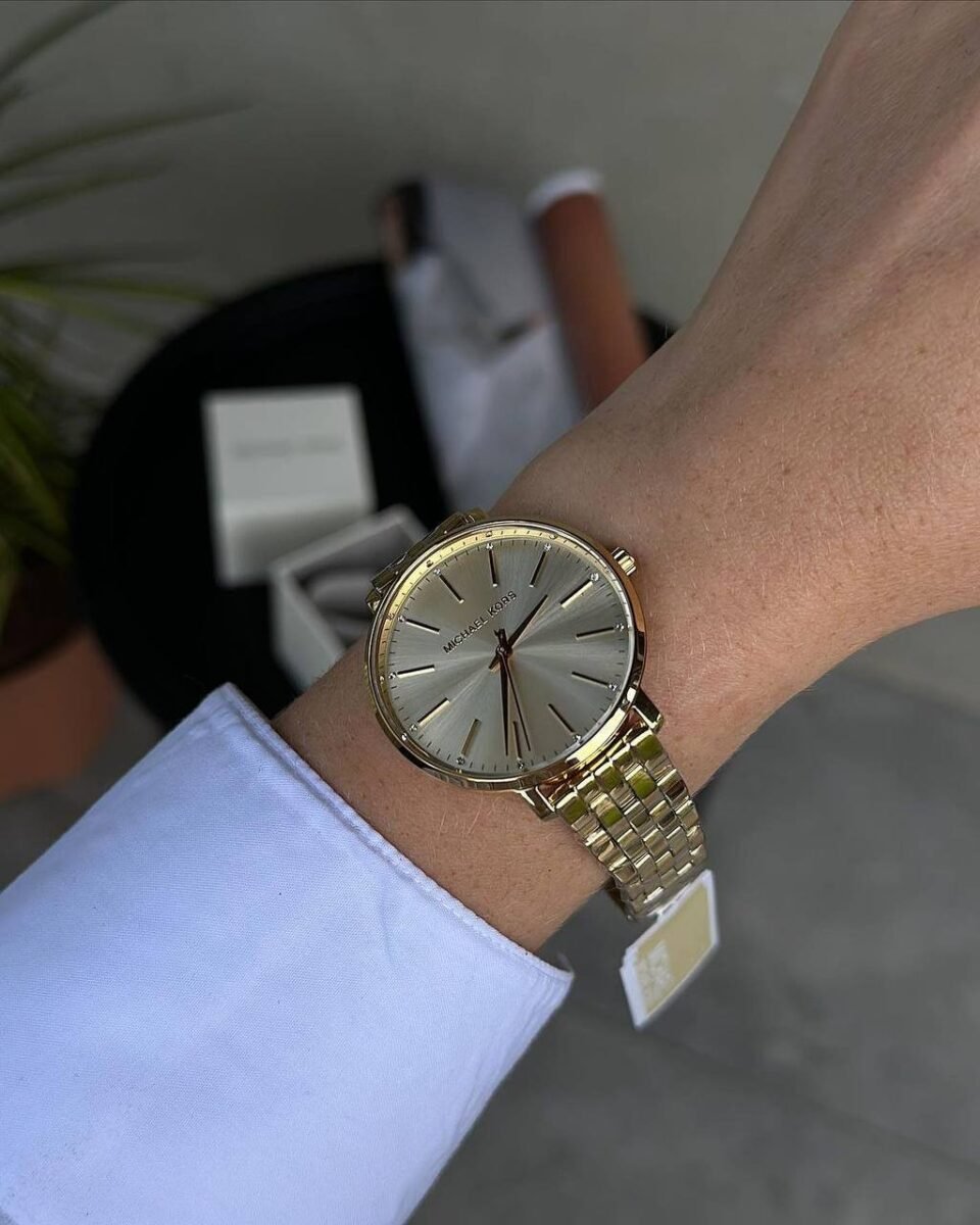Montre Femme MICHAEL KORS MK3898 – ton doré – Originale Idée Cadeau pour toutes les occasions à Casablanca, Rabat et partout au Maroc – Montre Suisse Montre Femme MICHAEL KORS MK3898 – ton doré – Image 4