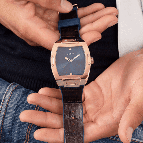 Montre Homme GUESS – présence élégante – Originale Idée Cadeau pour toutes les occasions à Casablanca, Rabat et partout au Maroc – Montre Suisse Montre Homme GUESS – présence élégante Originale au Maroc | Livraison à Casablanca, Rabat, Fès – Montre Suisse