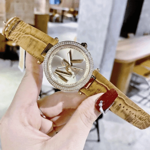 Montre Femme MICHAEL KORS MK4725 – flair féminin – Originale Idée Cadeau pour toutes les occasions à Casablanca, Rabat et partout au Maroc – Montre Suisse Montre Femme MICHAEL KORS MK4725 – flair féminin Originale au Maroc | Livraison à Casablanca, Rabat, Fès – Montre Suisse