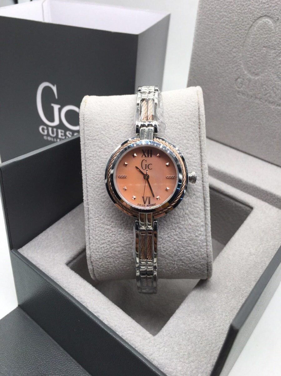 Montre Femme GUESS – caractère assumé – Originale Idée Cadeau pour toutes les occasions à Casablanca, Rabat et partout au Maroc – Montre Suisse Montre Femme GUESS – caractère assumé – Image 6