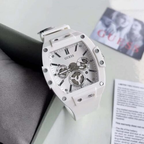 Montre Homme GUESS – beauté simple – Originale Idée Cadeau pour toutes les occasions à Casablanca, Rabat et partout au Maroc – Montre Suisse Montre Homme GUESS – beauté simple Originale au Maroc | Livraison à Casablanca, Rabat, Fès – Montre Suisse